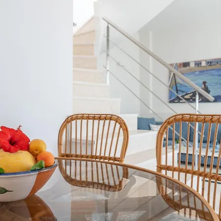 Aelia Apartment *